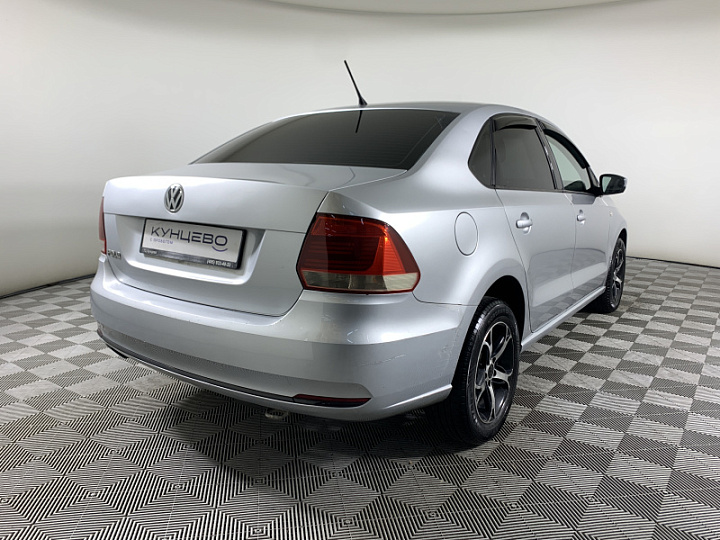 VOLKSWAGEN Polo 1.6, 2016 года, Автоматическая, Серебристый