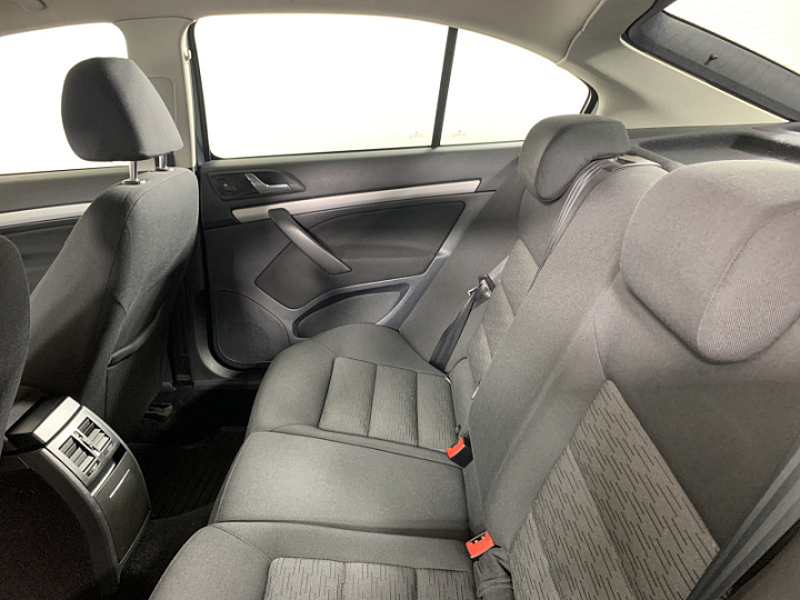 SKODA Octavia 1.4, 2011 года, Робот, ТЕМНО-СЕРЫЙ