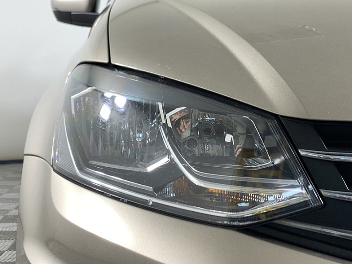 VOLKSWAGEN Polo 1.6, 2020 года, Механика, КОРИЧНЕВЫЙ