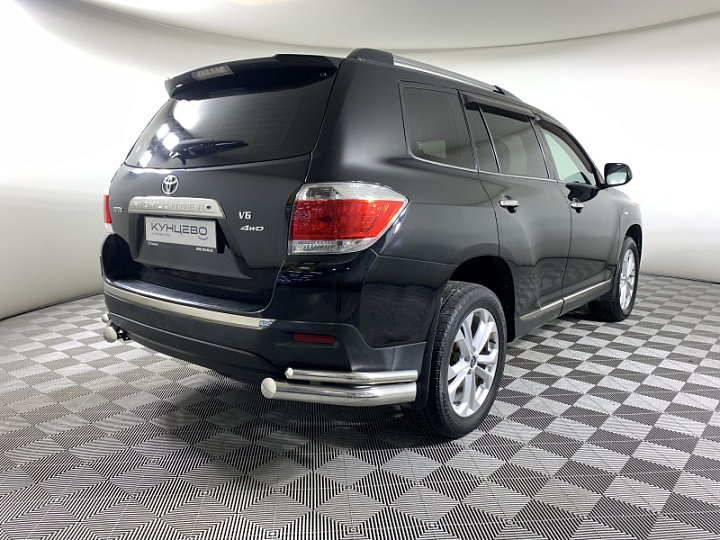 Toyota Highlander 3.5, 2011 года, Автоматическая, Черный