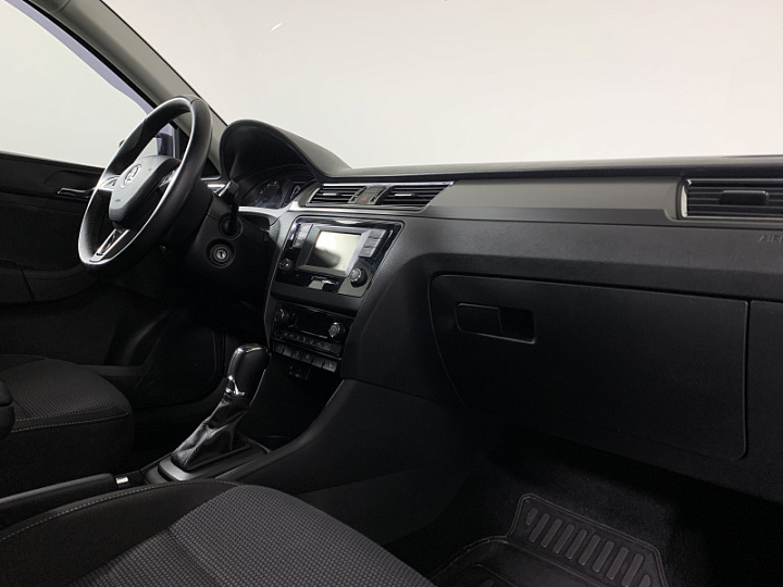 SKODA Rapid 1.6, 2016 года, Автоматическая, ЧЕРНЫЙ