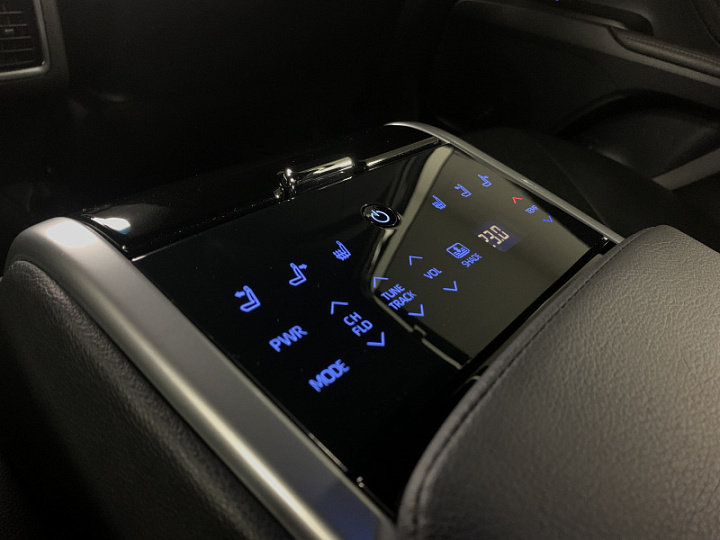 TOYOTA Camry 3.5, 2021 года, Автоматическая, ЧЕРНЫЙ