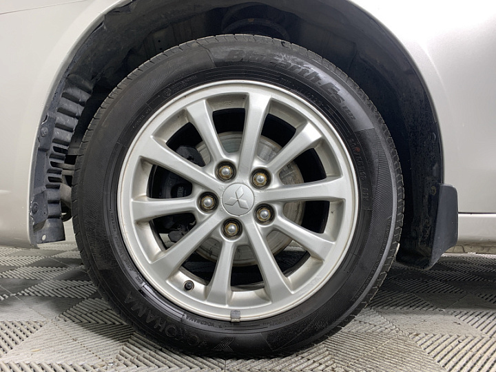 MITSUBISHI Lancer 1.6, 2012 года, Автоматическая, Серебристый