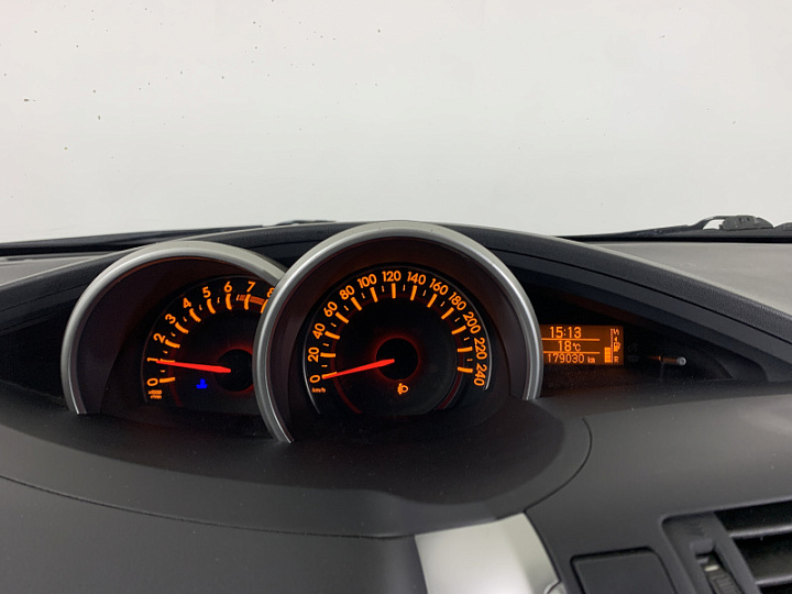 TOYOTA Verso 1.8, 2011 года, Вариатор, БЕЛЫЙ