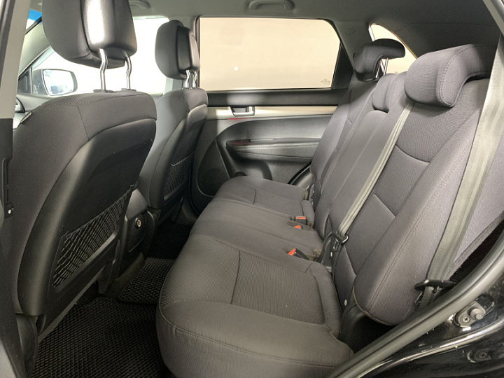 KIA Sorento 2.4, 2012 года, Автоматическая, Черный