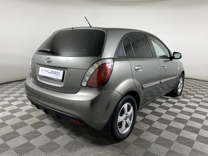 KIA Rio 1.4, 2010 года, Механика, БЕЛЫЙ