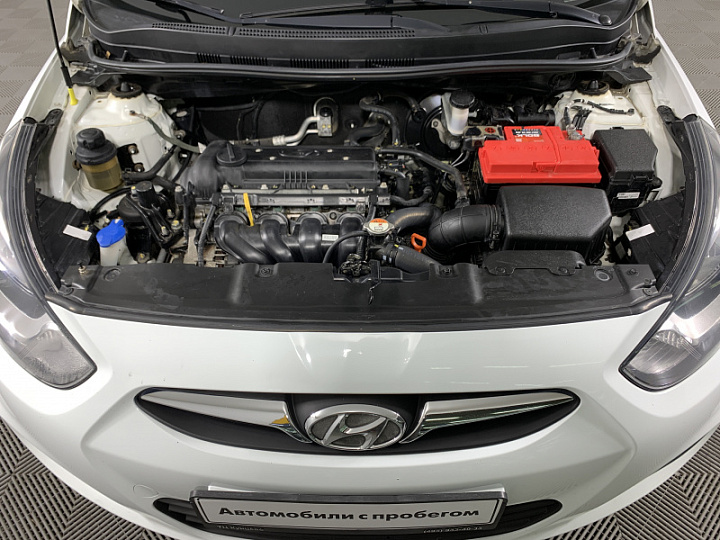 HYUNDAI Solaris 1.4, 2014 года, Автоматическая, БЕЛЫЙ