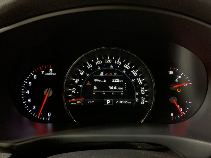 KIA Sorento 3.3, 2017 года, Автоматическая, БЕЛЫЙ