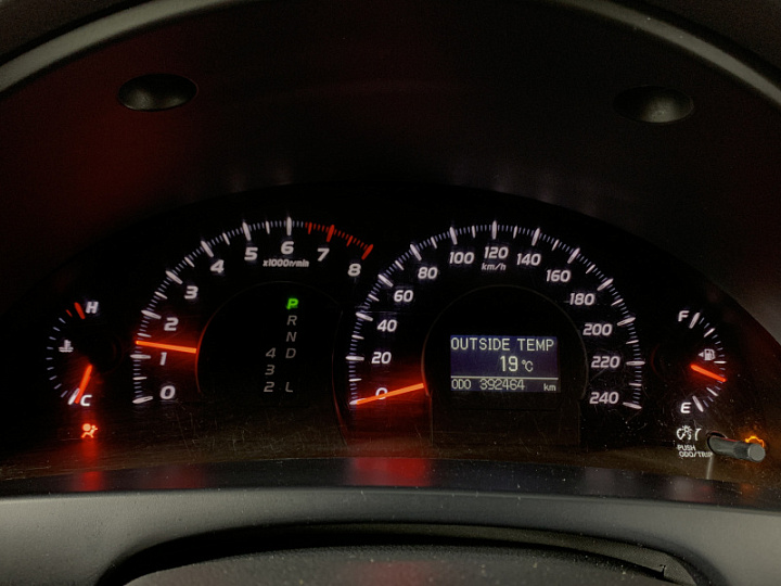 TOYOTA Camry 2.4, 2008 года, Автоматическая, Серебристый