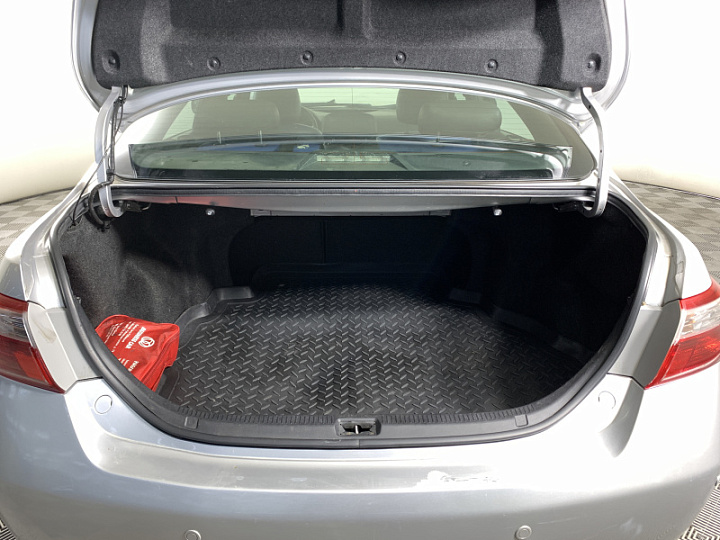 TOYOTA Camry 2.4, 2008 года, Автоматическая, Серебристый металлик