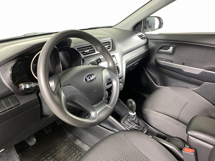 KIA Rio 1.4, 2015 года, Механика, БЕЛЫЙ