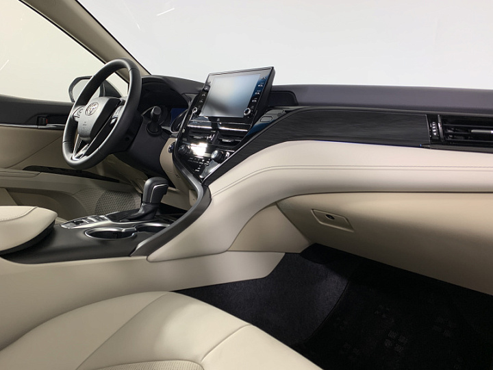 TOYOTA Camry 3.5, 2022 года, Автоматическая, БЕЛЫЙ