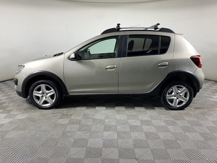 Renault Sandero 1.6, 2016 года, Механика, Бежевый