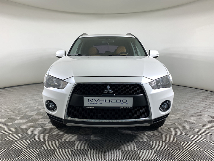 MITSUBISHI Outlander 2, 2011 года, Вариатор, БЕЛЫЙ