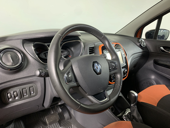 RENAULT Kaptur 2, 2018 года, Автоматическая, ОРАНЖЕВЫЙ