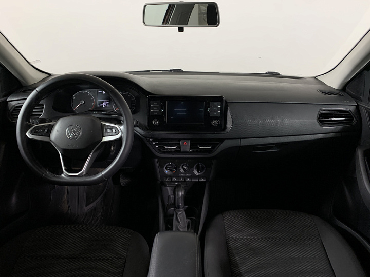 VOLKSWAGEN Polo 1.6, 2020 года, Автоматическая, КРАСНЫЙ