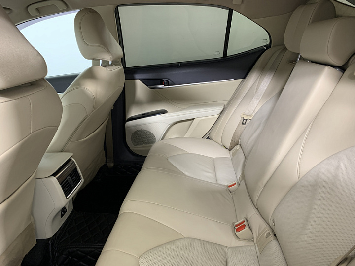 TOYOTA Camry 3.5, 2019 года, Автоматическая, Черный металлик