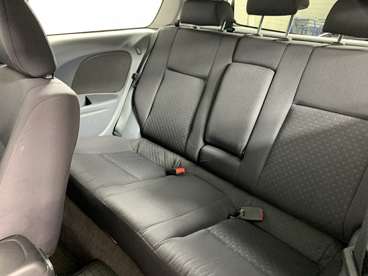 NISSAN Almera 1.8, 2005 года, Автоматическая, ТЕМНО-БОРДОВЫЙ