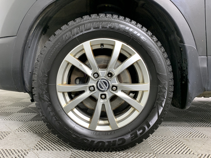 NISSAN Qashqai 1.6, 2013 года, Механика, ЧЕРНЫЙ