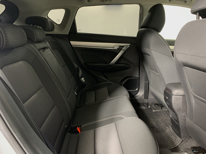 GEELY Coolray 1.5, 2022 года, Робот, СЕРЫЙ