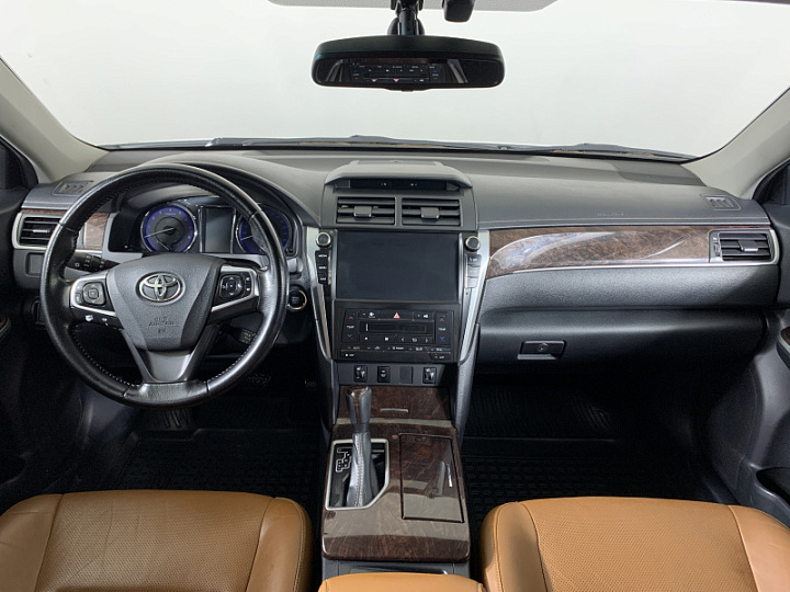 TOYOTA Camry 2.5, 2017 года, Автоматическая, БЕЛЫЙ