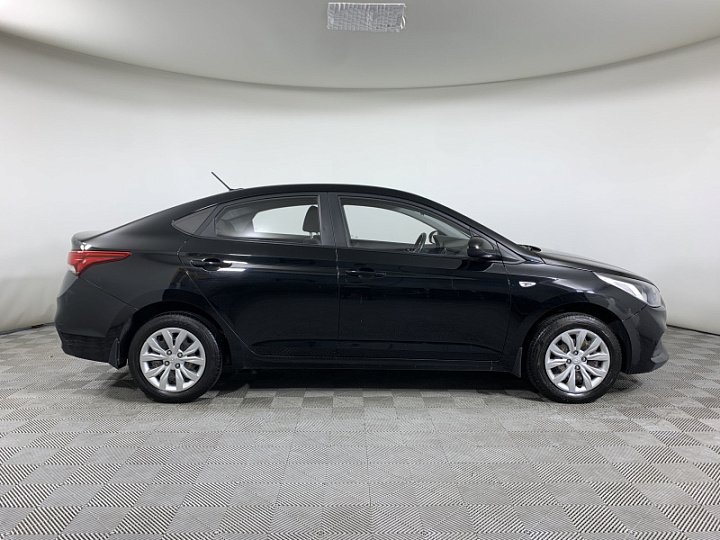 HYUNDAI Solaris 1.4, 2017 года, Автоматическая, ЧЕРНЫЙ