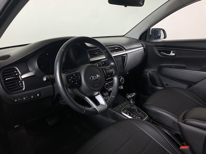 KIA Rio 1.6, 2019 года, Автоматическая, Серебристый