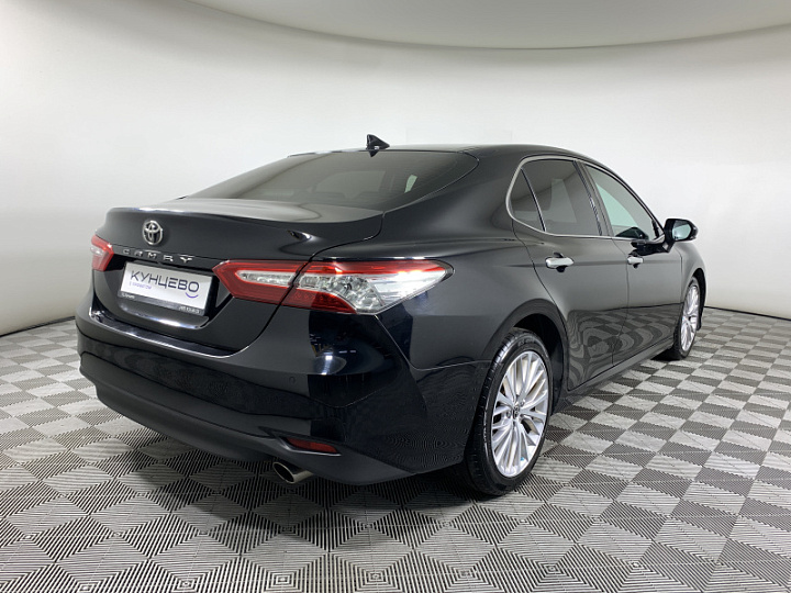TOYOTA Camry 2.5, 2018 года, Автоматическая, Черный металлик