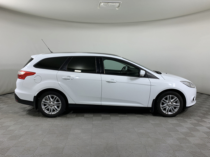 FORD Focus 1.6, 2013 года, Механика, БЕЛЫЙ