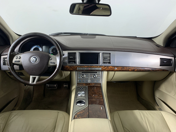 JAGUAR XF 3, 2010 года, Автоматическая, ЧЕРНЫЙ