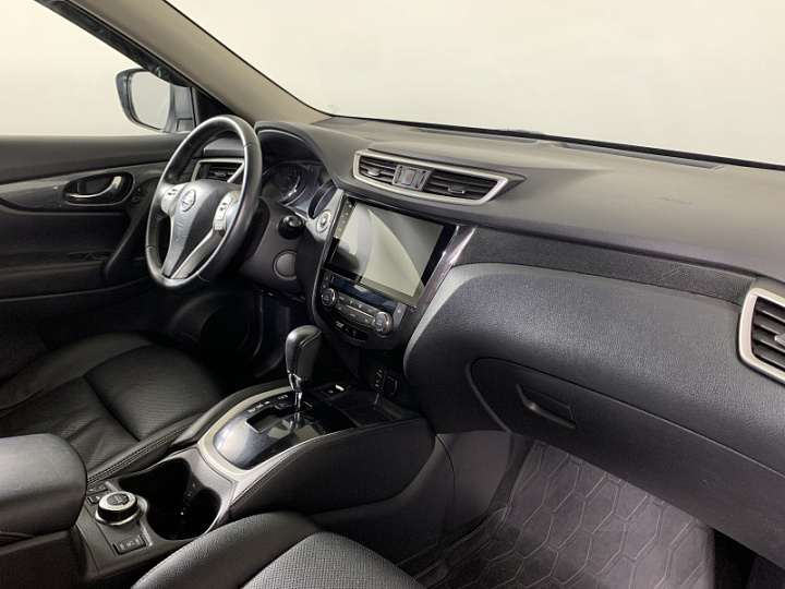 NISSAN X-Trail 2, 2017 года, Вариатор, Серебристый