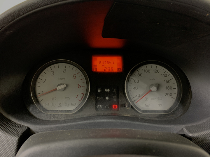 DACIA Logan 1.5, 2010 года, Механика, Серебристый