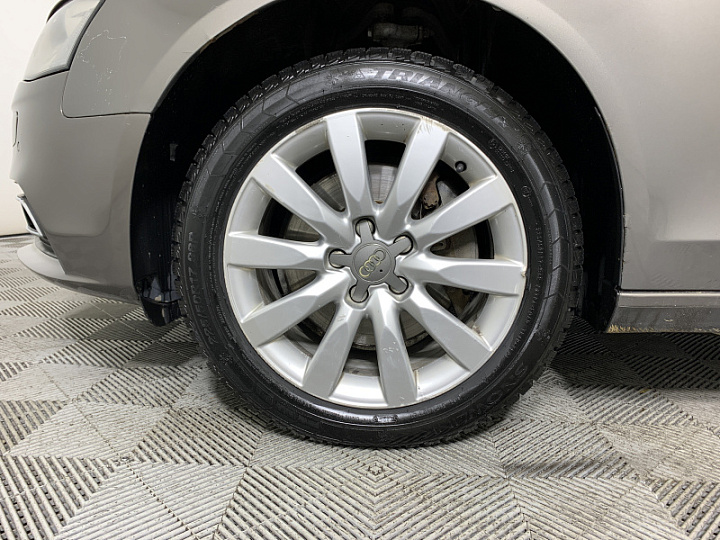 Audi A4 2, 2013 года, Робот, Темно-Коричневый