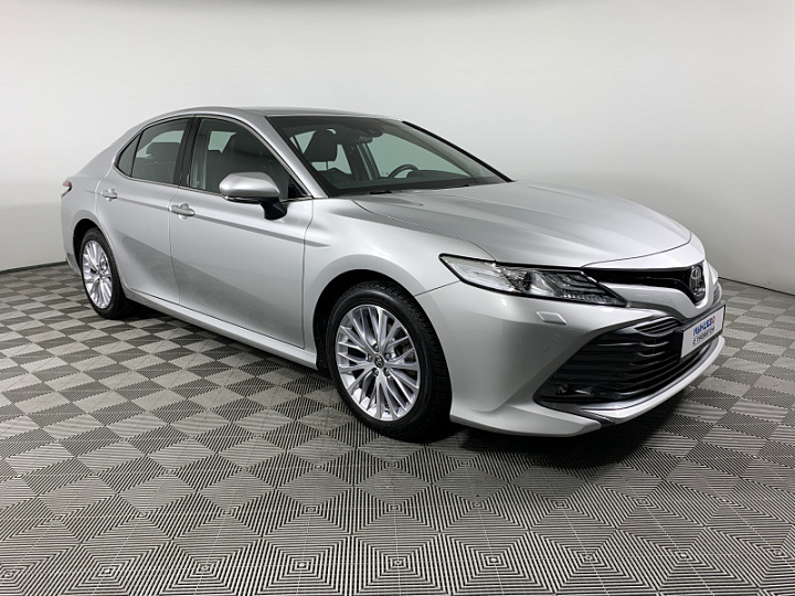 TOYOTA Camry 2.5, 2020 года, Автоматическая, СЕРЫЙ