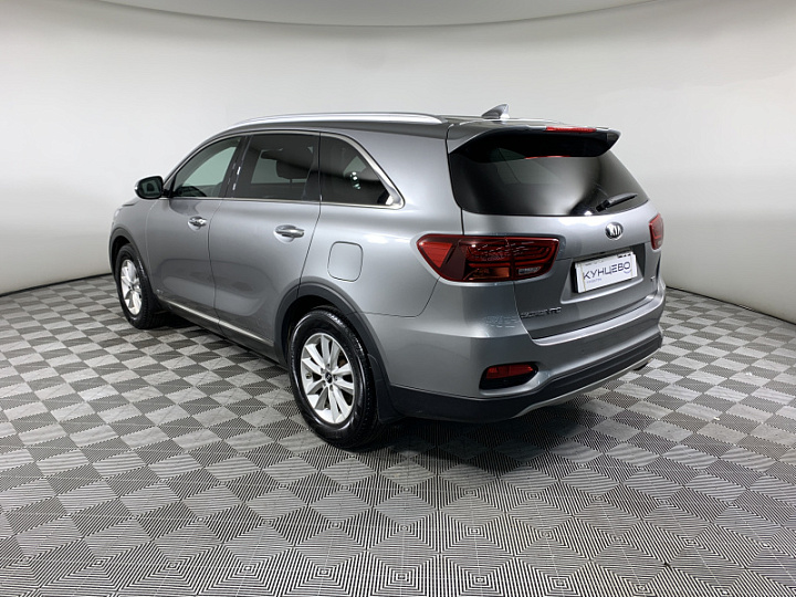 KIA Sorento 2.4, 2019 года, Автоматическая, СЕРЫЙ