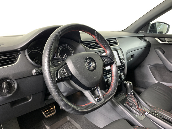 SKODA Octavia RS 2, 2014 года, Робот, СИНИЙ