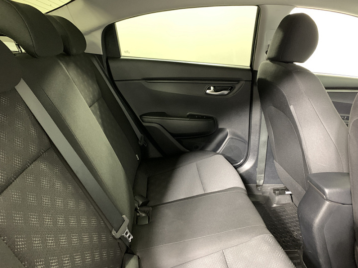 KIA Rio 1.6, 2019 года, Автоматическая, ЧЕРНЫЙ
