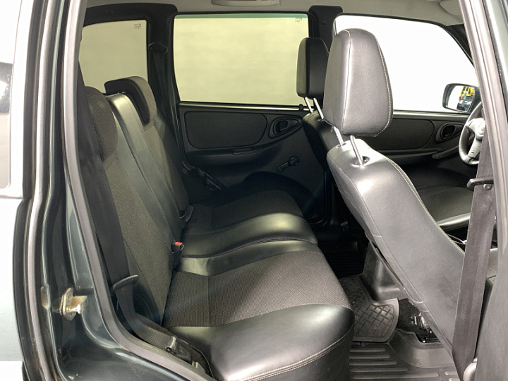 CHEVROLET Niva 1.7, 2013 года, Механика, ТЕМНО-СЕРЫЙ