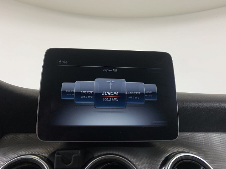 MERCEDES-BENZ GLA 1.6, 2019 года, Автоматическая, БЕЛЫЙ