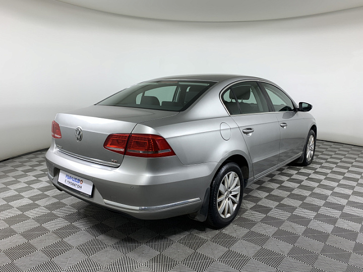 VOLKSWAGEN Passat 1.8, 2014 года, Механика, Серебристый