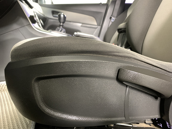 CHEVROLET Cruze 1.6, 2014 года, Механика, Бронзовый