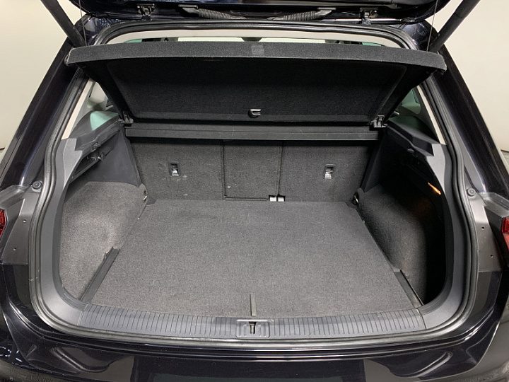 VOLKSWAGEN Tiguan 2, 2018 года, Робот, ЧЕРНЫЙ