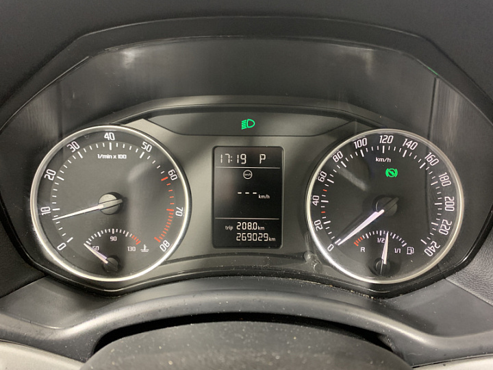 SKODA Octavia 1.4, 2011 года, Робот, ТЕМНО-СЕРЫЙ