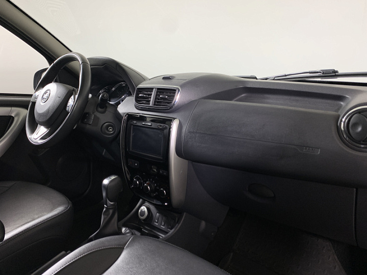 NISSAN Terrano 2, 2017 года, Автоматическая, ЧЕРНЫЙ