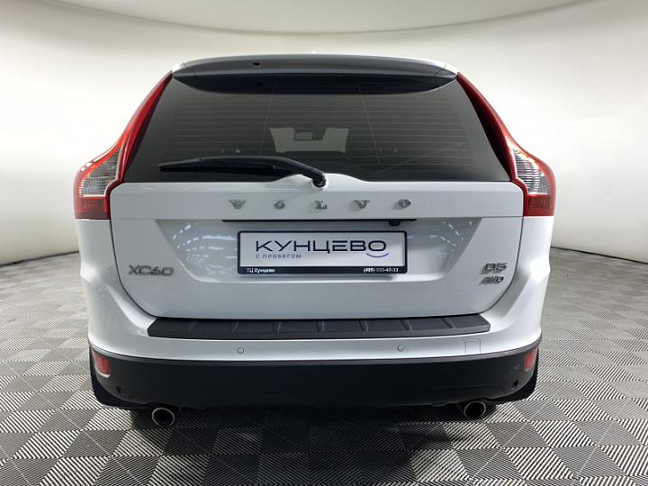 VOLVO XC60 2.4, 2012 года, Автоматическая, БЕЛЫЙ