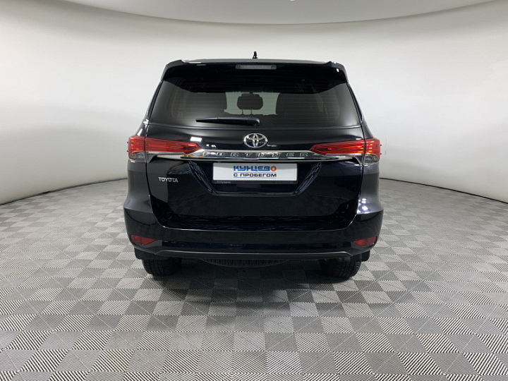 TOYOTA Fortuner 2.8, 2021 года, Автоматическая, ЧЕРНЫЙ