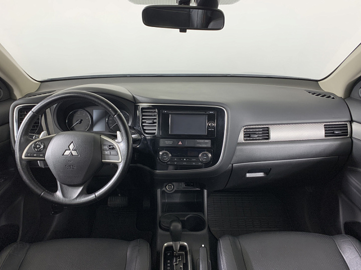 MITSUBISHI Outlander 2.4, 2013 года, Вариатор, Серебристый