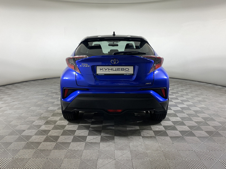 Toyota C-HR 1.197, 2019 года, Автоматическая, Синий
