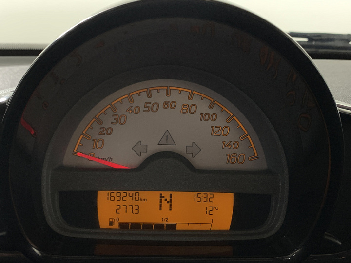 SMART Fortwo 1, 2009 года, Робот, Серебристый