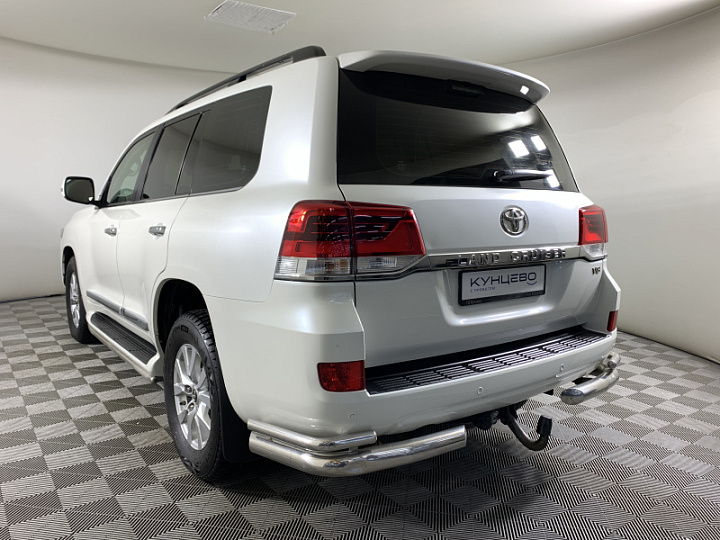 TOYOTA Land Cruiser 4.5, 2016 года, Автоматическая, БЕЛЫЙ